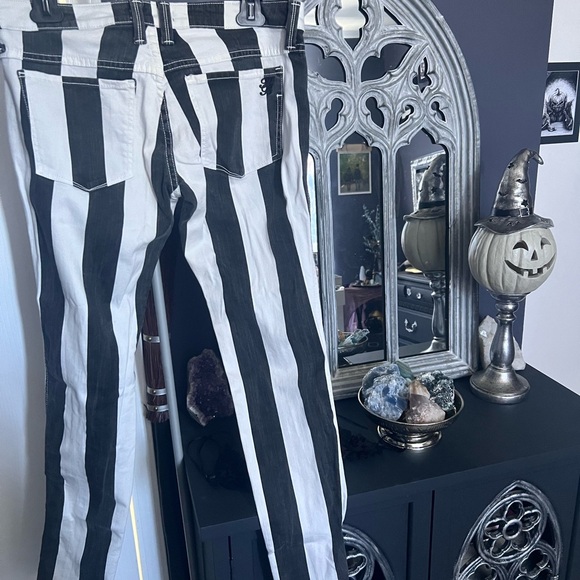 Black and white striped jeans Frankie B Boutique - Picture 4 of 4